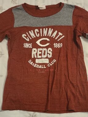 Genuine Merchandise Rust Red and Gray Cincinnati Reds Short-Sleeve Tee